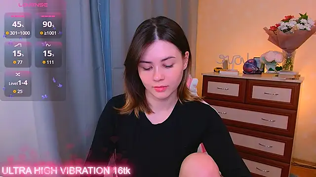 cutie mili online show from October 13, 2025, 8:27 am