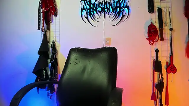 irregular fetish  online show from May 13, 2026, 9:22 pm
