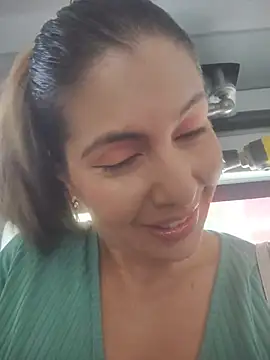 Snapshot of scarlett_moore chatting on July 10, 2026, 4:51 pm scarlett moore online show from July 10, 2026, 4:51 pm