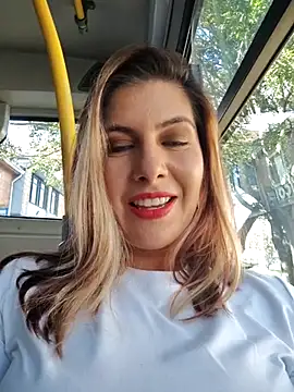 scarlett moore online show from March 22, 2026, 1:45 pm