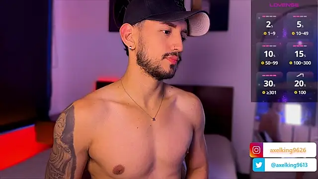 Snapshot of AxelKing1326 chatting on March 16, 2026, 10:45 pm AxelKing1326 online show from March 16, 2026, 10:45 pm