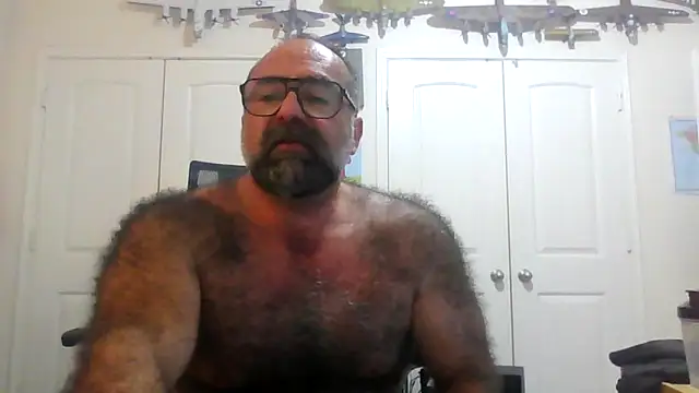 chainjulious online show from September 30, 2025, 5:08 pm