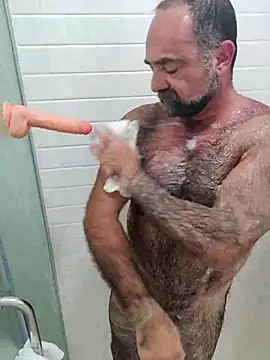 chainjulious online show from February 26, 2025, 11:52 pm