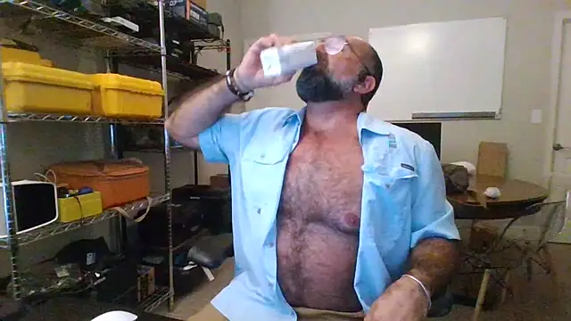 chainjulious online show from December 30, 2024, 8:47 pm