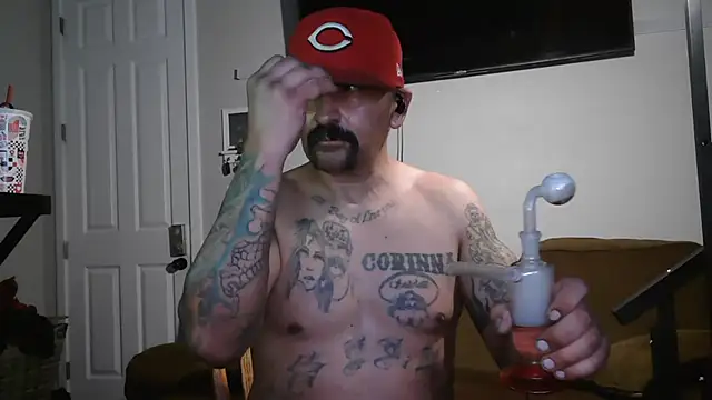 Snapshot of jess2fuck chatting on October 18, 2025, 10:28 am jess2fuck online show from October 18, 2025, 10:28 am