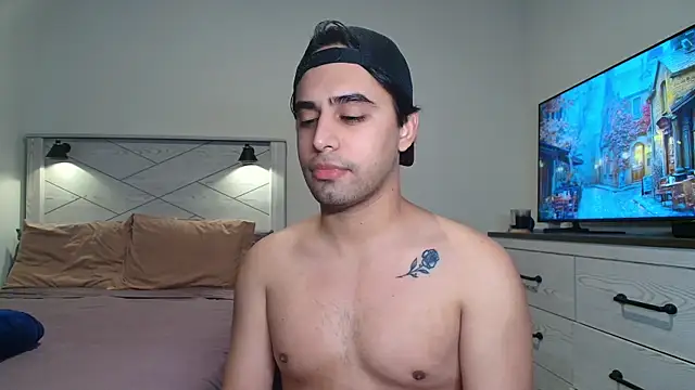 Snapshot of thonylewys chatting on September 29, 2025, 8:25 pm thonylewys online show from September 29, 2025, 8:25 pm