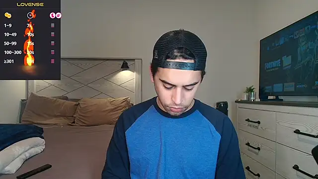 Snapshot of thonylewys chatting on October 21, 2025, 11:59 pm thonylewys online show from October 21, 2025, 11:59 pm