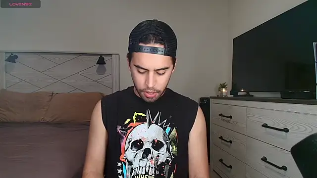 Snapshot of thonylewys chatting on October 17, 2025, 2:48 am thonylewys online show from October 17, 2025, 2:48 am