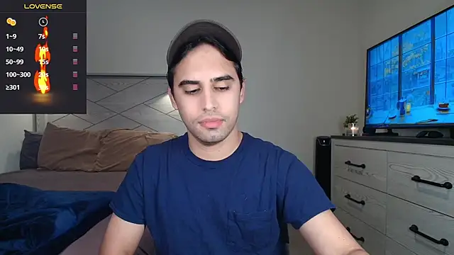 Snapshot of thonylewys chatting on October 20, 2025, 1:18 am thonylewys online show from October 20, 2025, 1:18 am