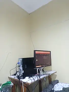 Miss lisa- online show from October 1, 2025, 2:06 am