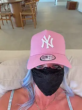 xxbabyxgiiirlxx online show from June 9, 2026, 8:26 am