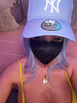xxbabyxgiiirlxx online show from July 5, 2026, 8:26 pm