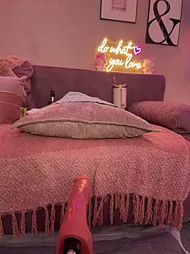 xxbabyxgiiirlxx online show from July 31, 2026, 9:34 pm