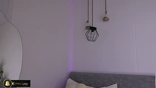 katie cruz online show from September 22, 2025, 11:05 am