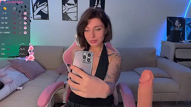 rich peaches online show from March 22, 2026, 11:23 am