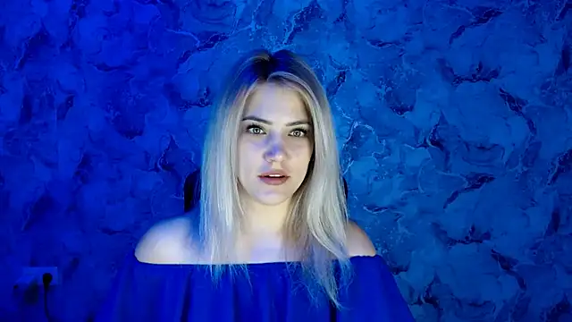 nika gold1 online show from March 15, 2025, 3:06 pm