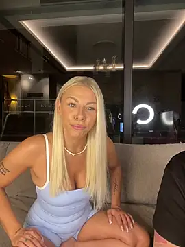 SexOnMyLvL online show from June 24, 2026, 8:28 pm