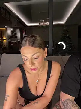 SexOnMyLvL online show from November 17, 2025, 9:08 pm