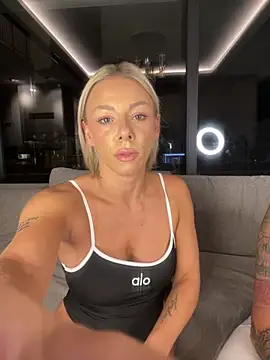 SexOnMyLvL online show from July 31, 2026, 8:28 pm