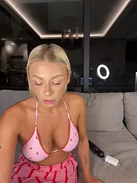 SexOnMyLvL online show from July 29, 2026, 8:52 pm