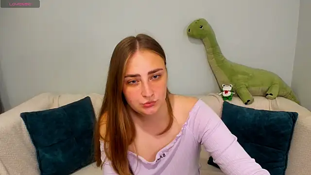 Snapshot of MilliStrii chatting on June 15, 2026, 2:12 am MilliStrii online show from June 15, 2026, 2:12 am