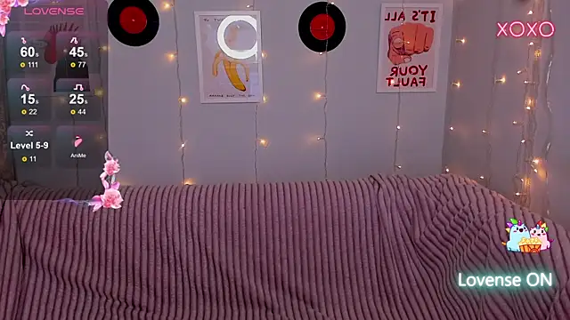 MilliStrii online show from December 15, 2025, 2:06 am