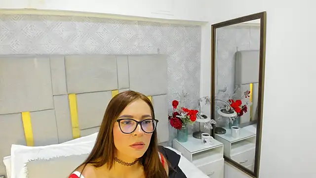 Snapshot of Camilaa_Sanchez_ chatting on July 19, 2026, 1:30 pm Camilaa Sanchez online show from July 19, 2026, 1:30 pm