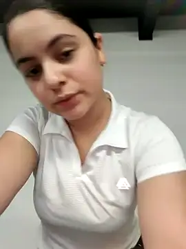 Lia Hurley online show from October 8, 2025, 12:17 pm