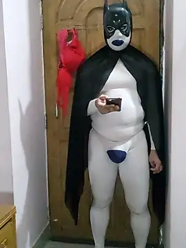 Snapshot of zentaishow chatting on December 17, 2025, 8:58 pm zentaishow online show from December 17, 2025, 8:58 pm