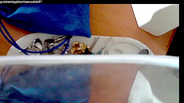 Snapshot of hornymommy69_ chatting on September 28, 2025, 10:44 am hornymommy69 online show from September 28, 2025, 10:44 am