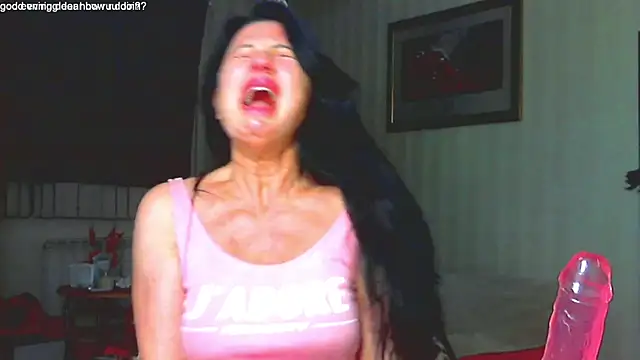 Snapshot of hornymommy69_ chatting on February 7, 2025, 6:24 pm hornymommy69 online show from February 7, 2025, 6:24 pm