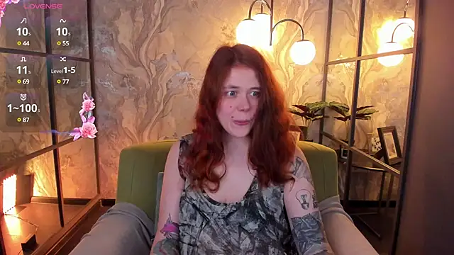 SophiePure online show from March 16, 2025, 8:43 pm