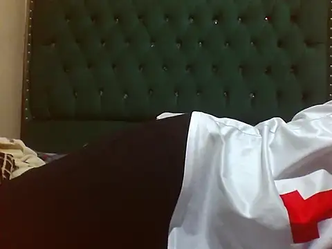 Sexy Riri online show from May 3, 2026, 8:23 pm