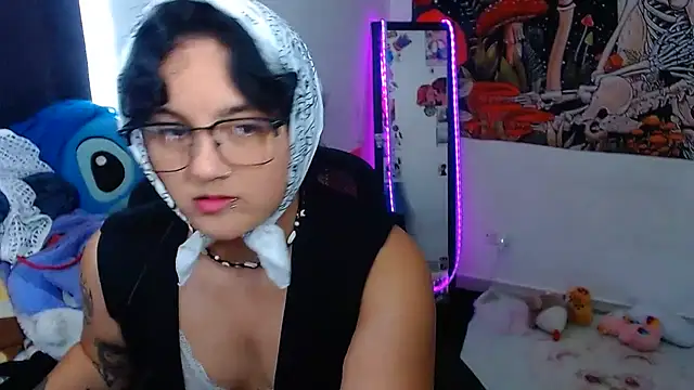 Snapshot of isabeautyx19 chatting on August 3, 2026, 7:20 pm isabeautyx19 online show from August 3, 2026, 7:20 pm