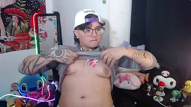 isabeautyx19 online show from June 17, 2026, 2:11 am