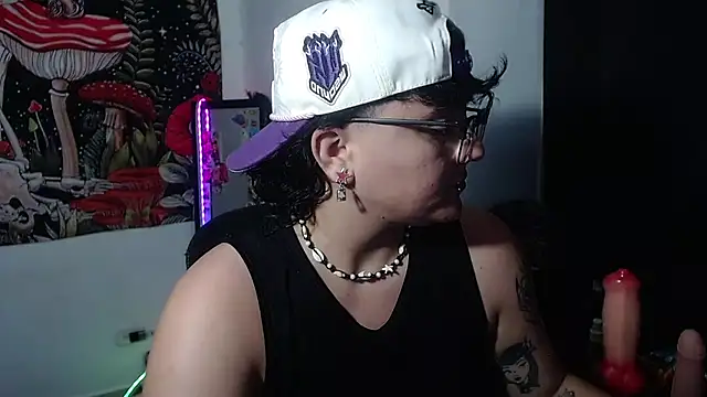 Snapshot of isabeautyx19 chatting on June 26, 2026, 1:00 am isabeautyx19 online show from June 26, 2026, 1:00 am