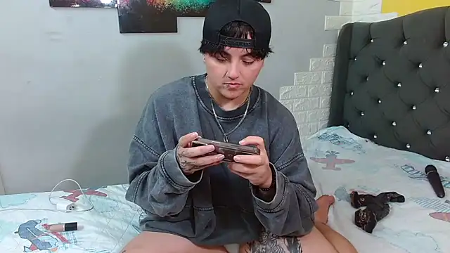 Snapshot of isabeautyx19 chatting on February 13, 2026, 1:38 am isabeautyx19 online show from February 13, 2026, 1:38 am