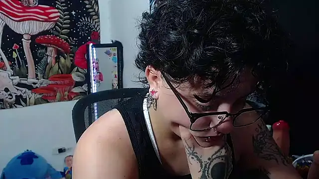 Snapshot of isabeautyx19 chatting on June 25, 2026, 2:31 am isabeautyx19 online show from June 25, 2026, 2:31 am