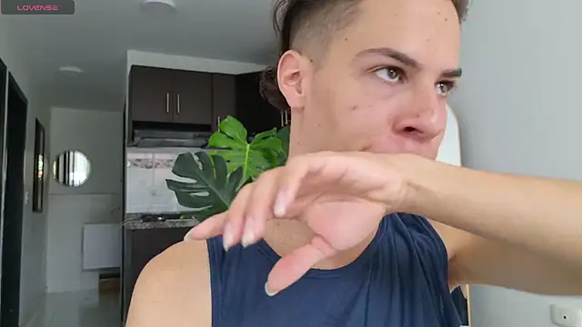 grey   27 online show from September 28, 2025, 2:46 pm