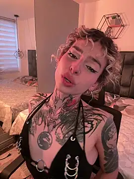 Bonnie vega online show from May 2, 2026, 9:53 pm