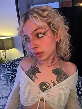 Bonnie vega online show from September 20, 2025, 9:31 pm