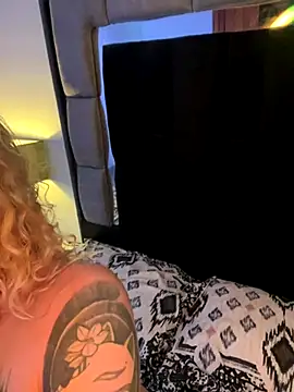 Bonnie vega online show from October 26, 2025, 10:10 pm