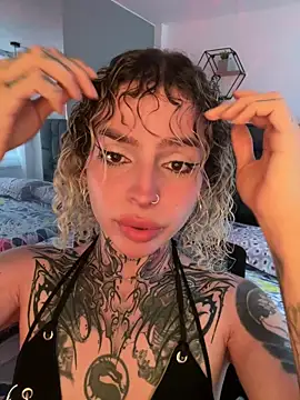 Snapshot of Bonnie_vega chatting on June 12, 2026, 9:34 pm Bonnie vega online show from June 12, 2026, 9:34 pm