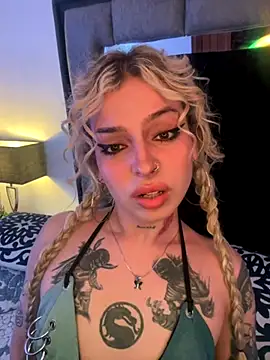 Bonnie vega online show from September 21, 2025, 9:20 pm