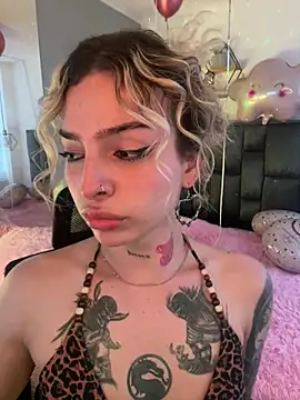 Bonnie vega online show from February 8, 2026, 9:01 pm