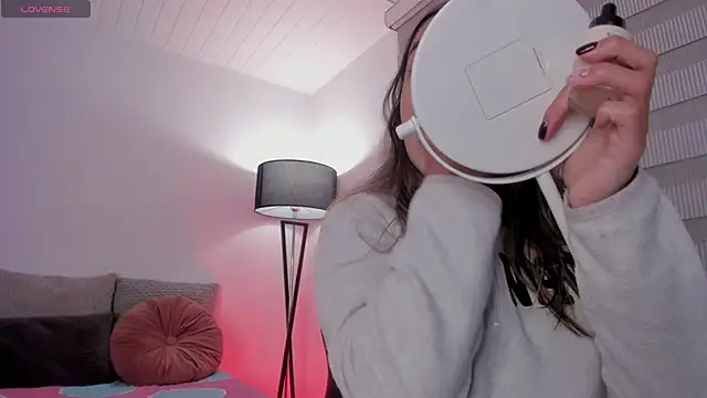 Snapshot of vico_sweety chatting on February 24, 2026, 9:26 pm vico sweety online show from February 24, 2026, 9:26 pm