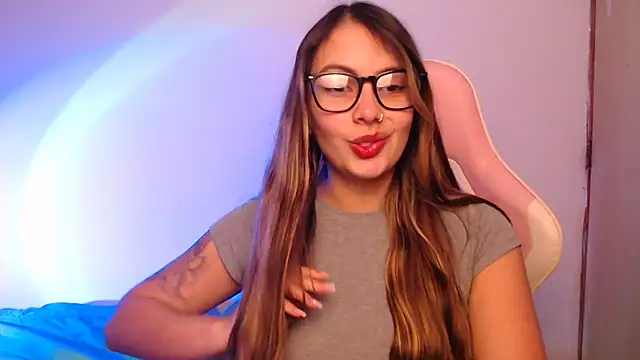 lalawhitte online show from October 17, 2025, 8:43 pm