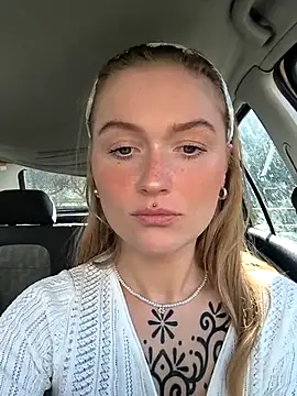 Goldloeckchen159 online show from March 21, 2025, 1:23 pm