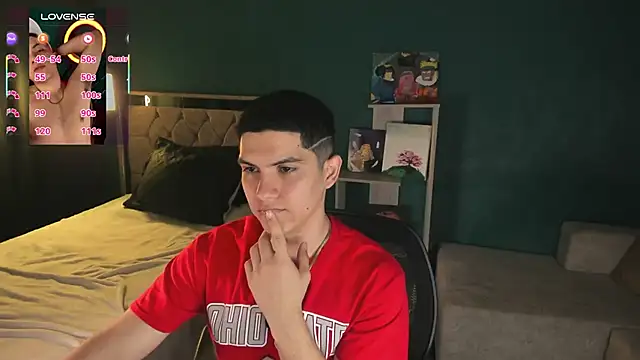 Brat  online show from September 10, 2025, 4:39 pm