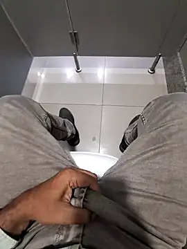 johny 69dxh online show from January 8, 2025, 9:10 am